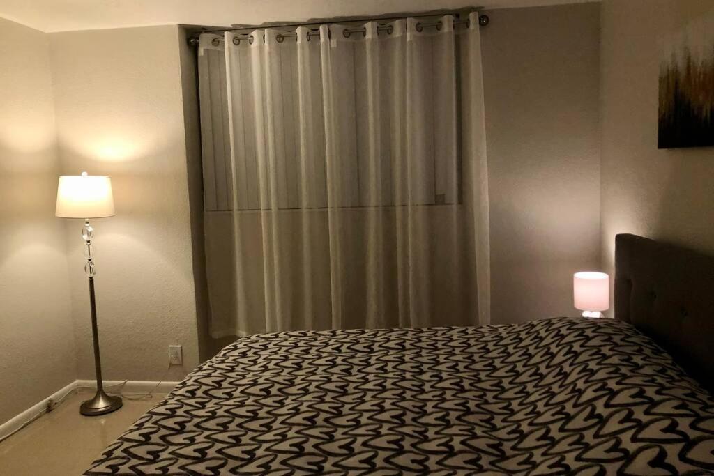 Spacious 1Br On The Beach, The Tides, Hollywood,Fl المظهر الخارجي الصورة
